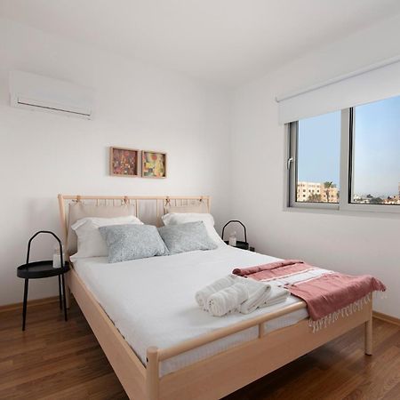 Amazing Two Bedroom Apartment Larnaca Exteriér fotografie