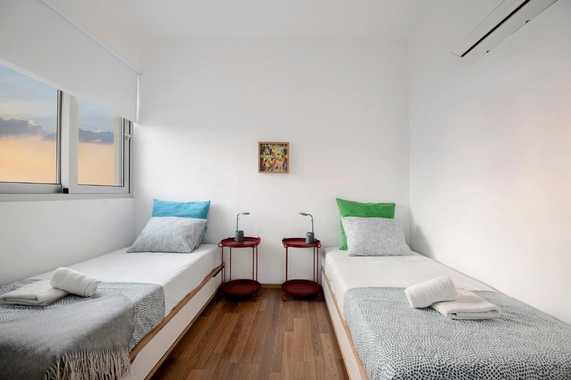 Amazing Two Bedroom Apartment Larnaca Exteriér fotografie